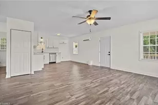 325 Gregory St, Winston-Salem, NC 27101 - Photo 7