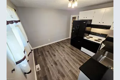 814 Elizabeth Street, Burlington, NC 27217 - Photo 5