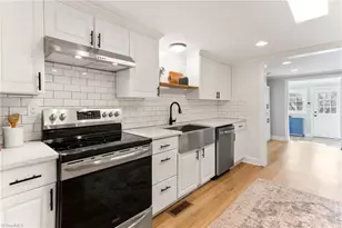 2712 Peachtree St, Burlington, NC 27205 - Photo 13