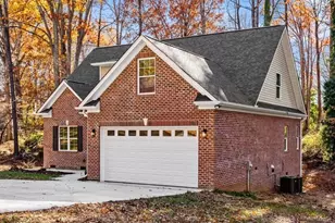 447 Lynnhaven Park Dr, Winston-Salem, NC 27107 - Photo 3