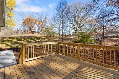 447 Lynnhaven Park Drive, Winston-Salem, NC 27107 - Photo 33