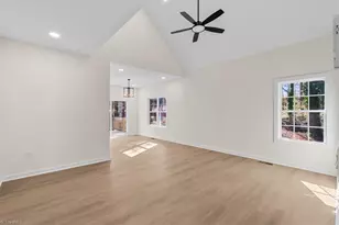 447 Lynnhaven Park Dr, Winston-Salem, NC 27107 - Photo 7