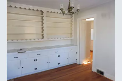 819 Madison Avenue, Winston-Salem, NC 27103 - Photo 3