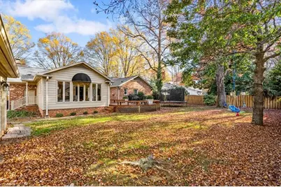 3011 Round Hill Road, Greensboro, NC 27408 - Photo 47