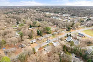 194 N Peace Haven Rd, Winston-Salem, NC 27104 - Photo 47