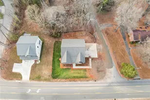 194 N Peace Haven Rd, Winston-Salem, NC 27104 - Photo 43