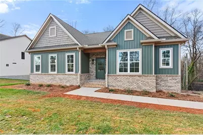 194 N Peace Haven Road, Winston-Salem, NC 27104 - Photo 49