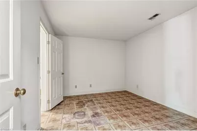 743 Polo Oaks Drive, Winston-Salem, NC 27106 - Photo 27