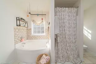 2094 Longburn Dr, Kernersville, NC 27284 - Photo 17