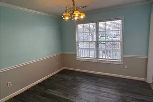 803 Remount Ct, Greensboro, NC 27409 - Photo 5