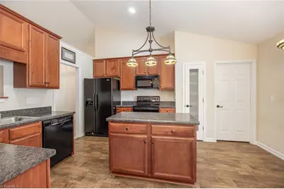 574 Caladium Court, Kernersville, NC 27284 - Photo 11