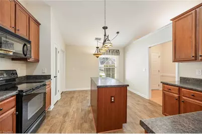 574 Caladium Court, Kernersville, NC 27284 - Photo 9