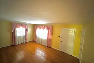 1103 Glynis Ln, Greensboro, NC 27406 - Photo 5