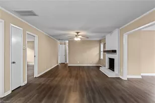 1413 Rankin Rd, Greensboro, NC 27405 - Photo 7