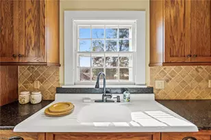 224 W Banner Ave, Winston-Salem, NC 27127 - Photo 9