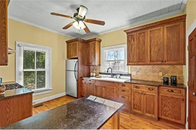 224 W Banner Avenue, Winston-Salem, NC 27127 - Photo 7