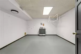 1746 Taylors Creek Dr, Asheboro, NC 27205 - Photo 27