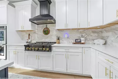 3827 Edgewater Street, High Point, NC 27265 - Photo 17