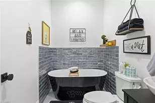 3827 Edgewater St, High Point, NC 27265 - Photo 43