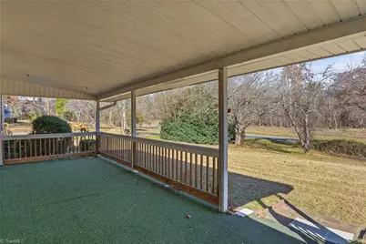 6101 Phelps Circle, Winston-Salem, NC 27105 - Photo 3