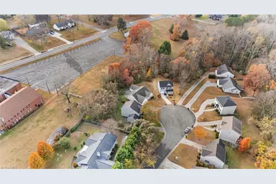 1630 Stoneshire Court, Winston-Salem, NC 27127 - Photo 29