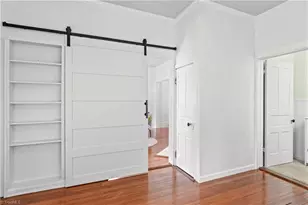 415 S Poplar St, Winston-Salem, NC 27101 - Photo 11