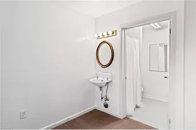 415 S Poplar Street, Winston-Salem, NC 27101 - Photo 21