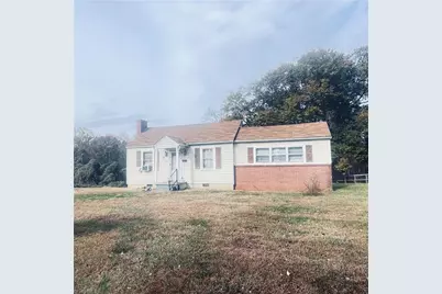 810 Walker Street, Reidsville, NC 27320 - Photo 1