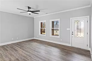 2322 Summerlin St, Winston-Salem, NC 27103 - Photo 7