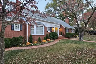 403 Weaver Dr, Lexington, NC 27292 - Photo 1