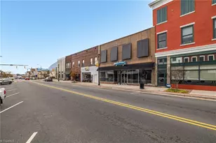 128 Scales St, Reidsville, NC 27320 - Photo 3