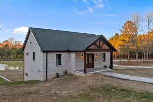 1750 Allen Jarrett Dr, Mebane, NC 27302 - Photo 9