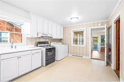 1021 Tarleton Avenue, Burlington, NC 27215 - Photo 13