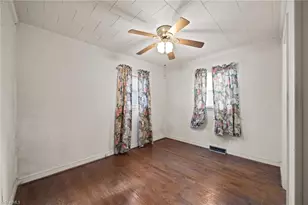 410 S Hamilton St, Eden, NC 27288 - Photo 9