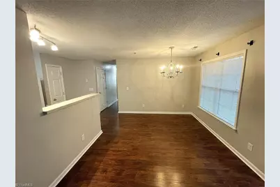 3704 Cotswold Terrace #2B, Greensboro, NC 27410 - Photo 7