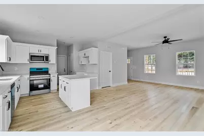 506 Greenwood Drive, High Point, NC 27262 - Photo 11