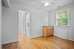 2523 Miller Park Cir, Winston-Salem, NC 27103 - Photo 5