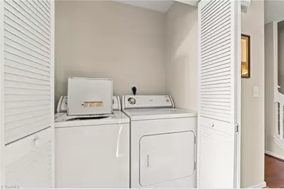 3057 Renaissance Parkway, Jamestown, NC 27282 - Photo 17