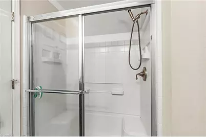 3057 Renaissance Parkway, Jamestown, NC 27282 - Photo 15