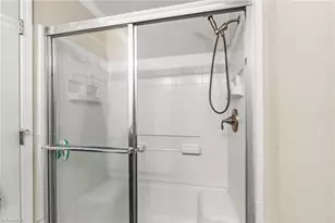 3057 Renaissance Pkwy, Jamestown, NC 27282 - Photo 15