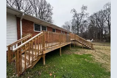 300 Venus Drive, Greensboro, NC 27406 - Photo 19