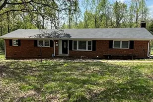 300 Venus Dr, Greensboro, NC 27406 - Photo 1