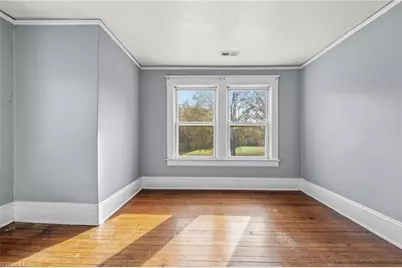 1402 W Market Street, Greensboro, NC 28403 - Photo 13