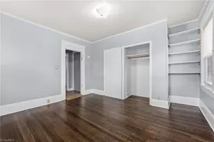 1402 W Market St, Greensboro, NC 28403 - Photo 11