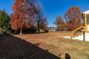 1002 Cliff Rd, Asheboro, NC 27205 - Photo 23