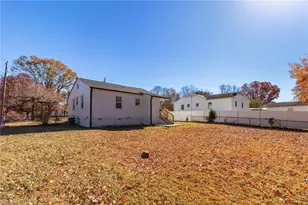 1002 Cliff Rd, Asheboro, NC 27205 - Photo 27