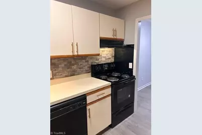 1100 Crescent Drive #10, Reidsville, NC 27320 - Photo 13