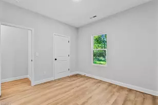 1231 St Regis Dr, Burlington, NC 27217 - Photo 9