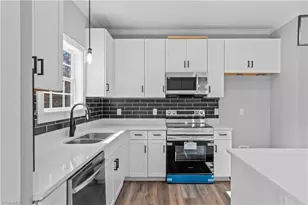 2328 Summerlin St, Winston-Salem, NC 27103 - Photo 11