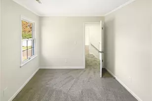 2821 Edgewood Ave, Burlington, NC 27215 - Photo 17